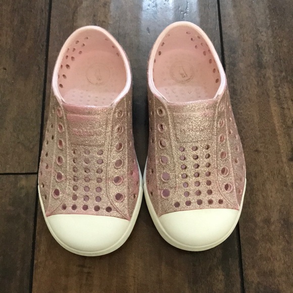 pink bling shoes